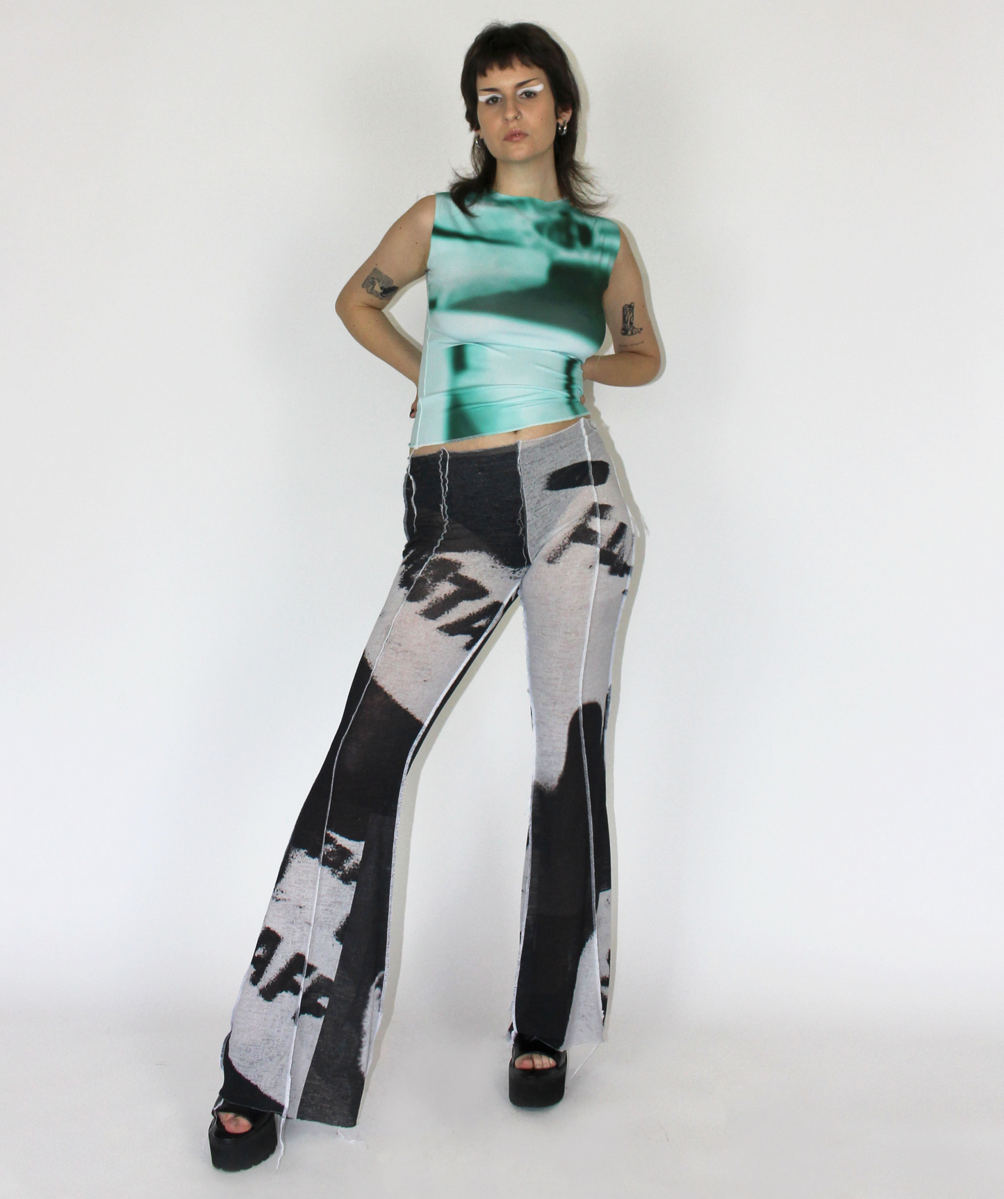 PRINTED FLARE TROUSER